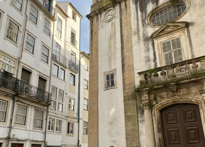 Lovely Casal Na Baixa